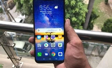 Honor Play review: Perfect blend of style and substance in midrange segment Honor Play