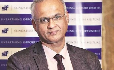 Sundaram MF starts filling product gaps; launches equity savings fund Sunil Subramaniam, Sundaram MF