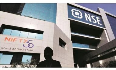 Technical trends: How to trade Nifty50, Nifty Bank in the F&O expiry week Representative image