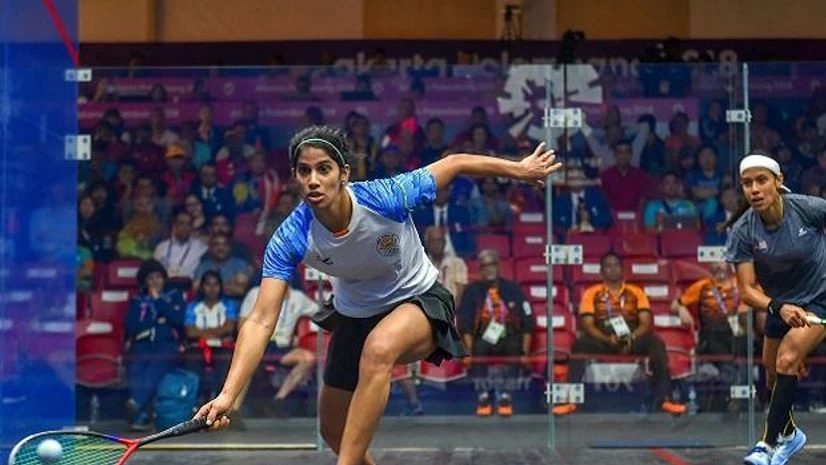 Joshna Chinappa, asian games, squash Jakarta: India's Joshna Chinappa (L) during the women's squash semifinal match against Malaysia's Nicol David at the 18th Asian Games 2018 in Jakarata on Friday, Aug 31, 2018. Photo: PTI