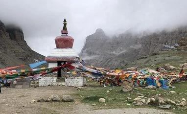 Newly elected members of 17th Tibetan parliament-in-exile take oath MOUNT KAILASH, NEPAL, TIBET, TREK