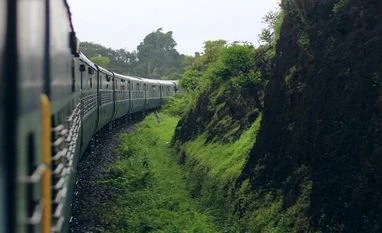 Railways starts work on 65,000 display screens at 2,000 stations pan-India Railway