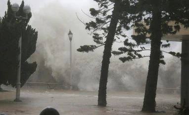 East China suspends ferries, classes as nation braces for typhoon Typhoon Mangkhut