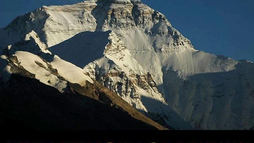 The last englishmen: love , war and the end of the empire book, mount everest, , author deborah baker The last englishmen: love , war and the end of the empire book, mount everest, , author deborah baker