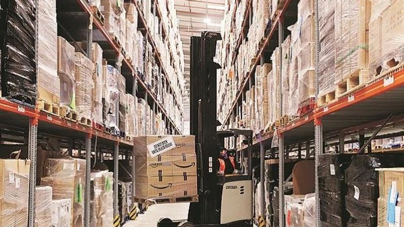 amazon, amzon prime delivery, e commerce, e retail, flipkart, online shopping amazon, amzon prime delivery, e commerce, e retail, flipkart, online shopping