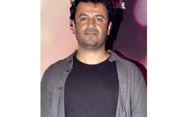 Vikas Bahl sends legal notices to Anurag Kashyap, Motwane for defaming him Vikas Bahl