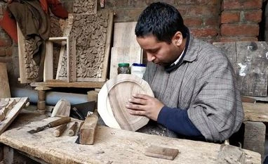 Arunachal to include left-out artisans from 'PM Vishwakarma' scheme: Khandu Kashmir craftsmen, CtoK