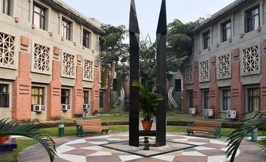 IIM Lucknow hikes fee for PGPM by 35% for 2020-22 batch to Rs 19.25 L IIM lucknow, IIM-L, IIM lucknow campus