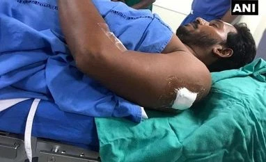 Jagan Mohan Reddy escapes attempt on life at Vizag airport's VIP lounge jagan mohan reddy attacked