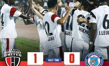 ISL 2018-19: 10-man NorthEast United FC hold Jamshedpur FC to 1-1 draw NorthEast United FC vs Jamshedpur FC