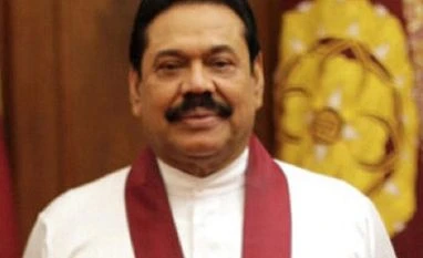 What Sri Lankan constitution says about President's power to sack PM mahinda rajapaksa