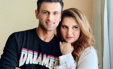 It's a baby boy! Sania Mirza, Shoaib Malik welcome their first child Sania Mirza, Shoaib Malik