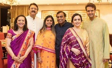 Isha Ambani, Anand Piramal to get married on December 12 in Mumbai Isha Ambani, Anand Piramal