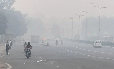 Indian students win US award for developing mobile app to monitor AQI level Delhi pollution