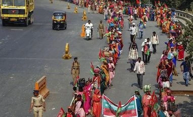 Maharashtra govt fails to pacify farmers, march to Mumbai will continue Maharashtra farmers' protest