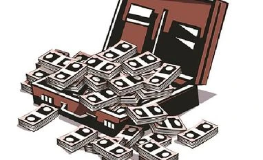 SFIO arrests three employees of Adarsh Group for siphoning off Rs 2 billion SFIO arrests three employees of Adarsh Group for siphoning off Rs 2 billion