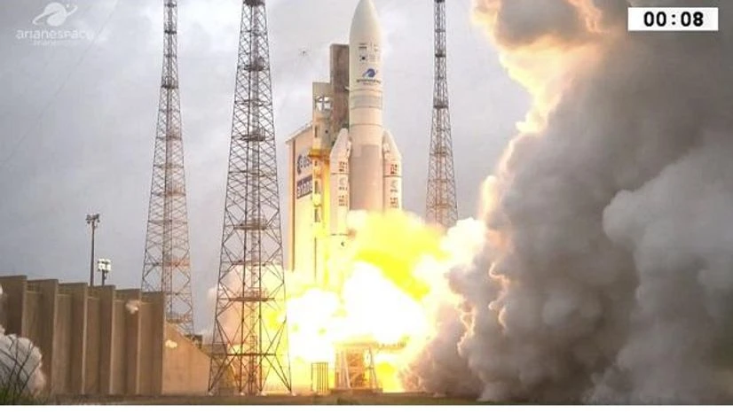 The sixth #Ariane5 launch this year has delivered the GSAT-11 and Geo-Kompsat-2A satellites into their planned orbits after liftoff from Europe's Spaceport at 20:37 GMT. Photo: @ESA The sixth #Ariane5 launch this year has delivered the GSAT-11 and Geo-Kompsat-2A satellites into their planned orbits after liftoff from Europe's Spaceport at 20:37 GMT. Photo: @ESA