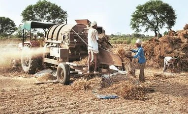 Centre unlikely to go for large farm loan waiver before 2019 polls: Report Farmers, Farm sector