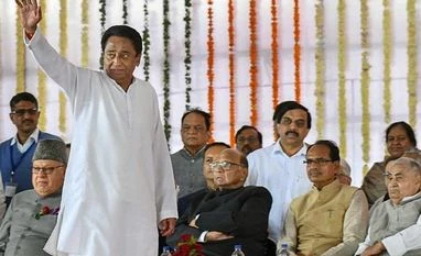 Kamal Nath sworn in as CM of MP, event marks Opposition show of unity kamal nath