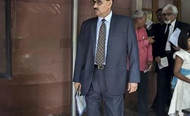 Apt reversal Alok Verma