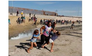 US SC allows Trump admin's new asylum rules; fight still on in lower courts immigration, migrant crisis