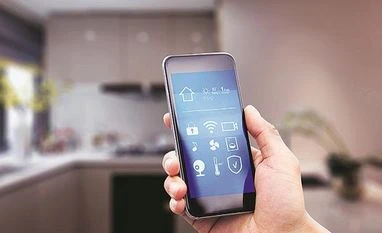 Smartphone makers seek 30% incentive for component manufacturing in India India's handset industry may go past the 300-mn unit mark in 2019