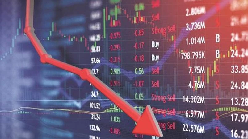 loss, slump, market capitalisation, companies Six of top 10 companies lose Rs 38,153 cr in m-cap, RIL takes steepest hit