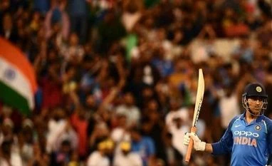 Chappell ranks Dhoni over Bevan, says he is still world's best ODI finisher MS Dhoni