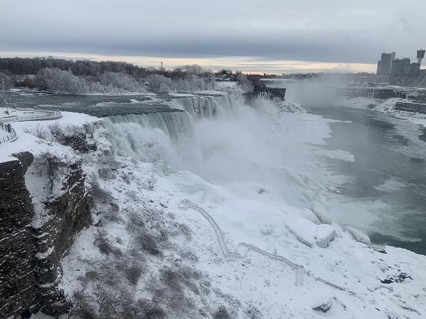 Extreme temperatures have frozen parts of Niagara Falls Extreme temperatures have frozen parts of Niagara Falls