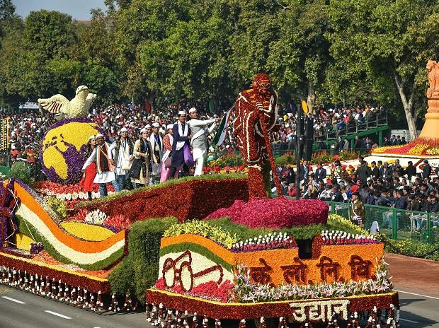 A whopping 3 lakh flowers including marigolds, jasmines, and roses were used to decorate CPWD's floral tableau, showcasing Mahatma Gandhi's freedom struggle A whopping 3 lakh flowers including marigolds, jasmines, and roses were used to decorate CPWD's floral tableau, showcasing Mahatma Gandhi's freedom struggle