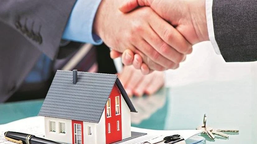 Reader’s corner: Is petrol bill reimbursement in monthly salary tax-free? Reader’s corner: Is petrol bill reimbursement in monthly salary tax-free?