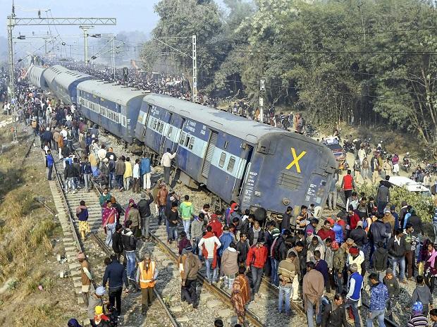 Railways to give Rs 5 lakh ex-gratia each to the kin of every deceased Railways to give Rs 5 lakh ex-gratia each to the kin of every deceased