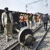 Passenger train collides with goods train in Maha's Gondia; 2 injured