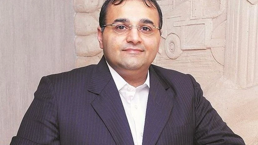 Kapil Wadhawan Kapil Wadhawan