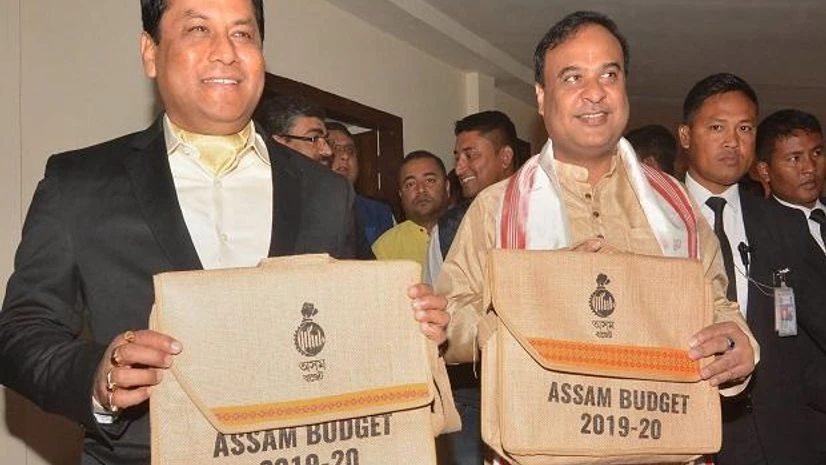 Himanta Biswa Sarma, Sarbananda Sonowal (R-L) Assam Finance Minister Himanta Biswa Sarma and Chief Minister Sarbananda Sonowal arrive at the Assam Legislative Assembly to present the Budget for the year 2019-2020, in Guwahati,Wednesday (Photo: PTI)