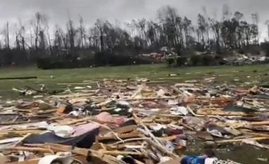Tornadoes strike Texas, Oklahoma; more storms in forecast, says report Alabama tornado