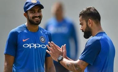 Vijay Shankar out of ICC WC due to injury, Mayank Agarwal may replace him Virat Kohli, Vijay Shankar