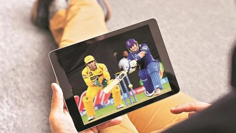 Hotstar aims to reach 300 mn viewers, plans to make IPL viewing 'social' Hotstar aims to reach 300 mn viewers, plans to make IPL viewing 'social'