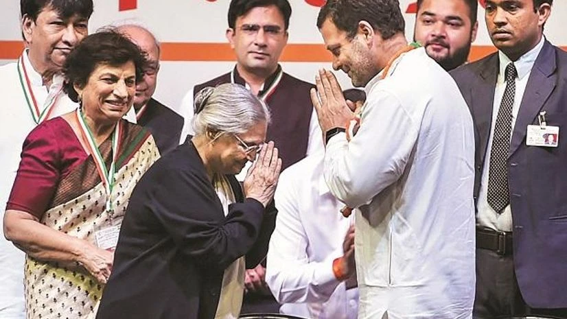 rahul gandhi, sheila dikshit Congress chief Rahul Gandhi greets DPCC President Sheila Dikshit during ‘Mera Booth Adyaksh Sammelan’ meeting in New Delhi on Monday PTI