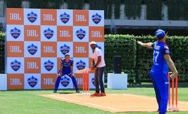 Mankading row: Don't see need for anyone to be doing it, says Trent Boult Trent Boult