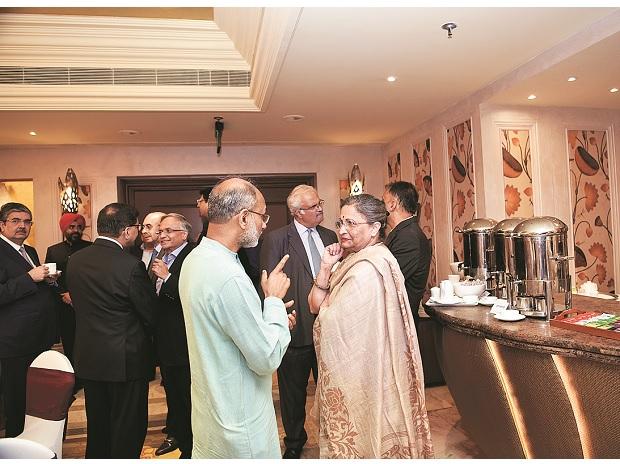 Srijan Founder Ved Arya and HDFC MD Renu Sud Karnad Srijan Founder Ved Arya and HDFC MD Renu Sud Karnad