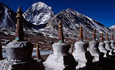 China plans international airport in Tibet; to facilitate Mansarovar visit Mount Kailash, Kailash mansarovar