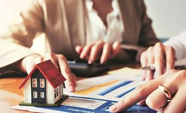 Haven't got possession of flat? Claim refund if project delayed beyond a yr real estate, housing projects, home refund, delayed possession of flats, delayed real estate projects in india, homebuyers, realty, NCDRC, builder bankruptcy, realty property, builder buyer dispute, house refund, delayed house completion, property