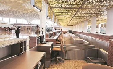 J&K turmoil: Security beefed up at airports; vehicles to undergo checks J&K turmoil: Security beefed up at airports; vehicles to undergo checks