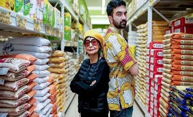 Madhur Jaffrey as 'rap grandma' Madhur Jaffrey