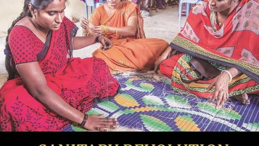 Saukhyam has tied up with women’s self-help groups across India to make resusable napkins using banana fibre and cotton Saukhyam has tied up with women’s self-help groups across India to make resusable napkins using banana fibre and cotton