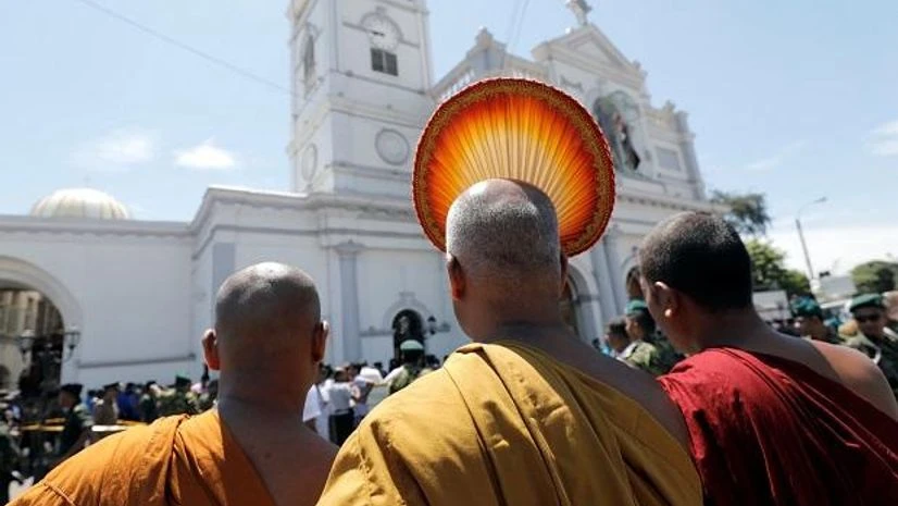 Buddhist monks, Sri Lanka blast Buddhist monks, Sri Lanka blast