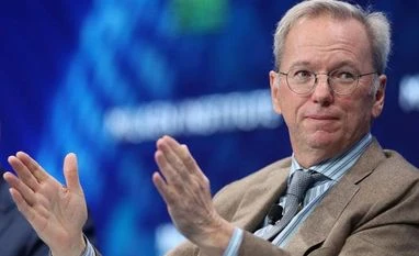 Former Google CEO Eric Schmidt to leave board in June, ending an era Eric Schmidt