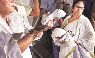 Letters to BS: Vandalism of Vidyasagar statue has come as a boon for TMC Letters to BS: Vandalism of Vidyasagar statue has come as a boon for TMC