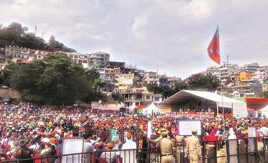 At a BJP rally in Mandi. Its sitting MP Ram Swaroop Sharma is facing a tough challenge from Congress' Ashray Sharma At a BJP rally in Mandi. Its sitting MP Ram Swaroop Sharma is facing a tough challenge from Congress' Ashray Sharma